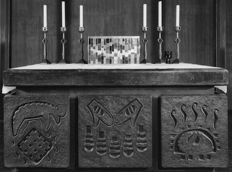 Altar mit Tabernakel