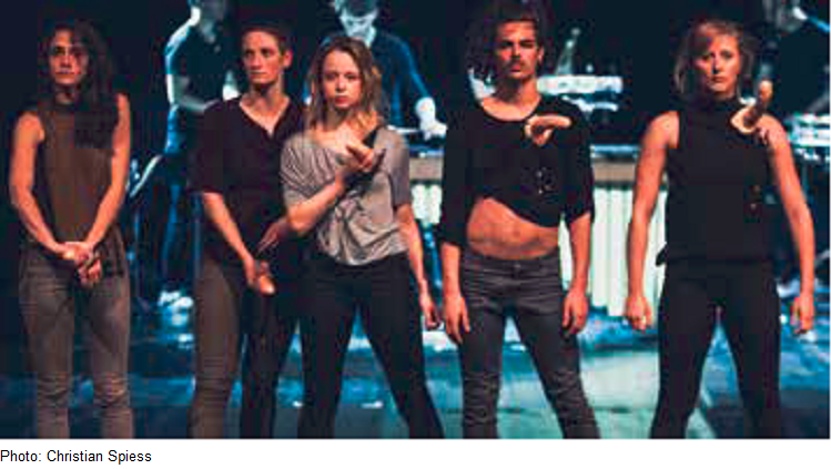 Photo Tanzperformance quer